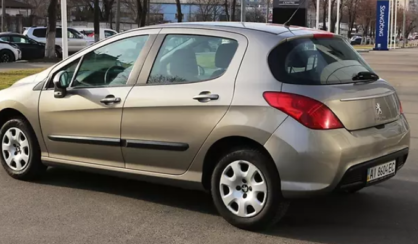 Peugeot 308 2012