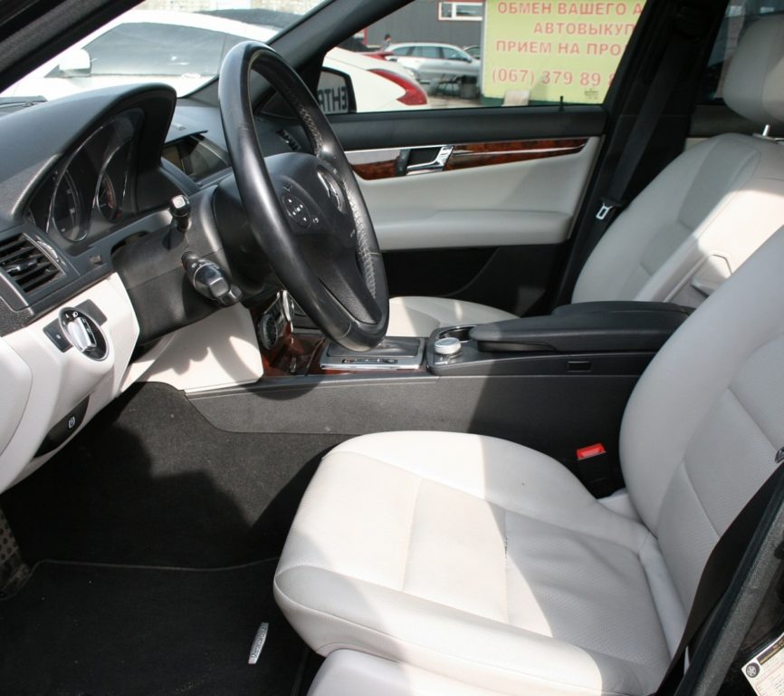 Mercedes-Benz B-Class 2011