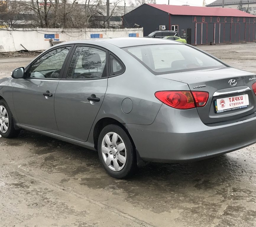 Hyundai Elantra 2010