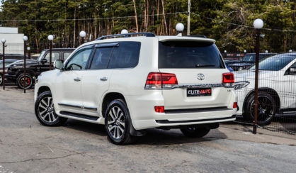 Toyota Land Cruiser 200 2019