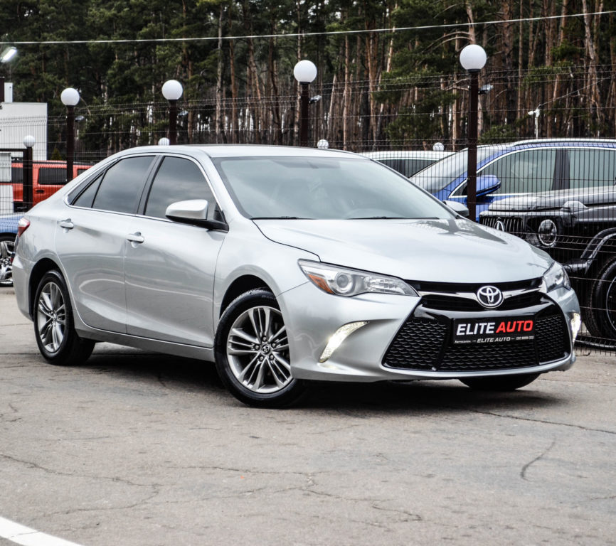 Toyota Camry 2017