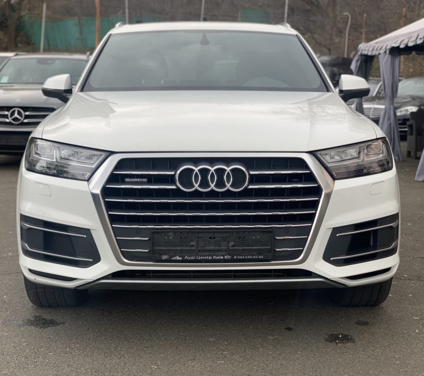 Audi Q7 2016