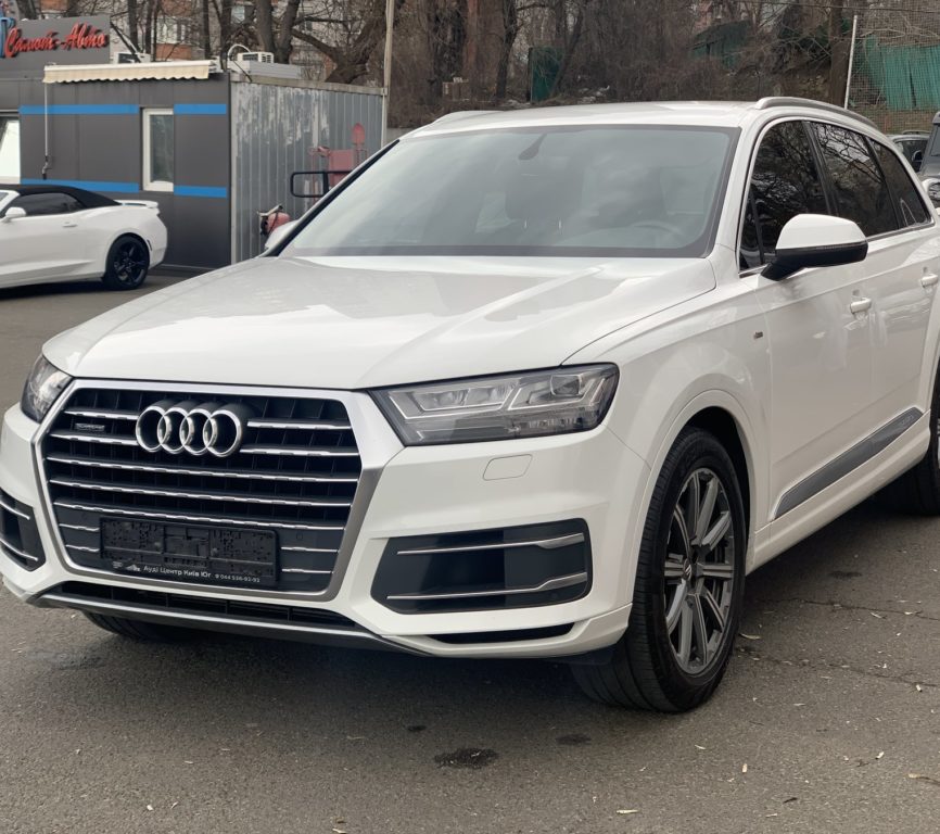 Audi Q7 2016