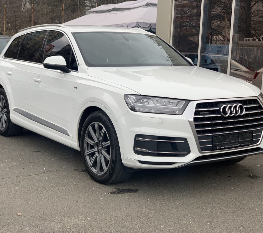 Audi Q7 2016