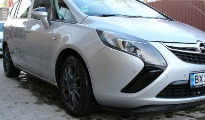 Opel Zafira 2015