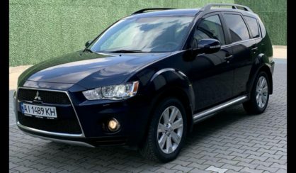 Mitsubishi Outlander 2011