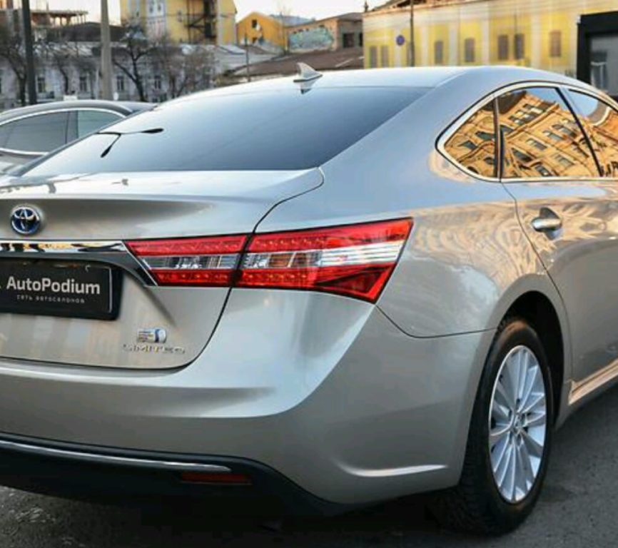 Toyota Avalon 2015