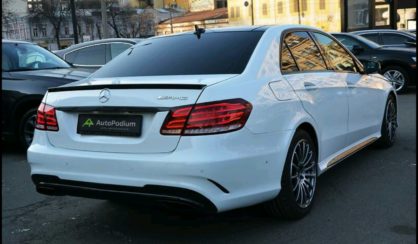 Mercedes-Benz E 250 2012