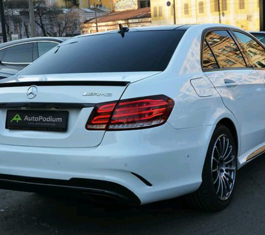 Mercedes-Benz E 250 2012