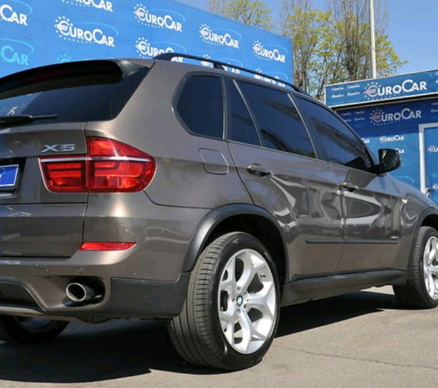 BMW X5 2011