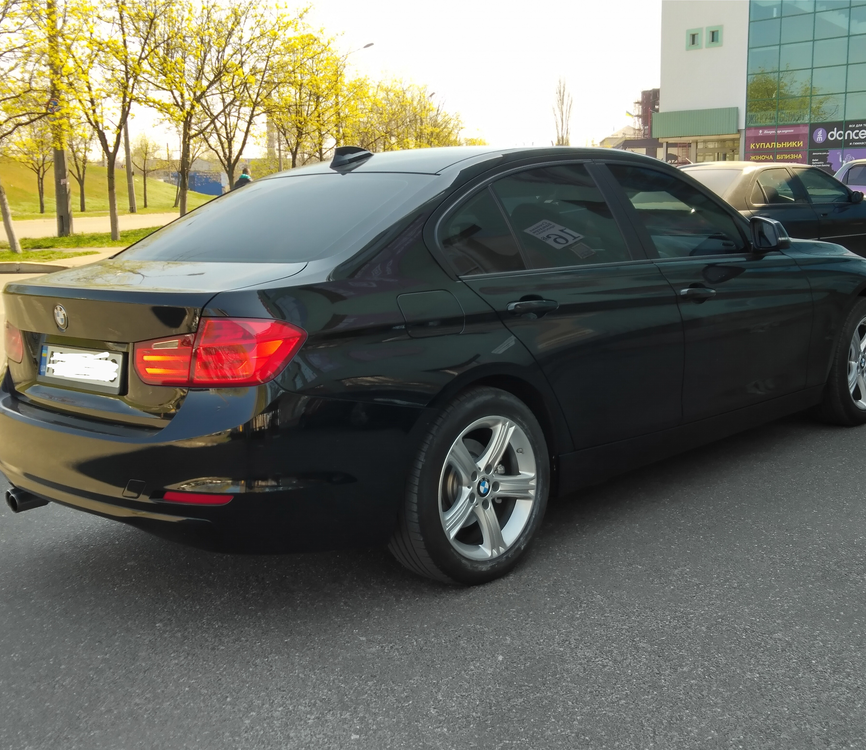 BMW 328 2013