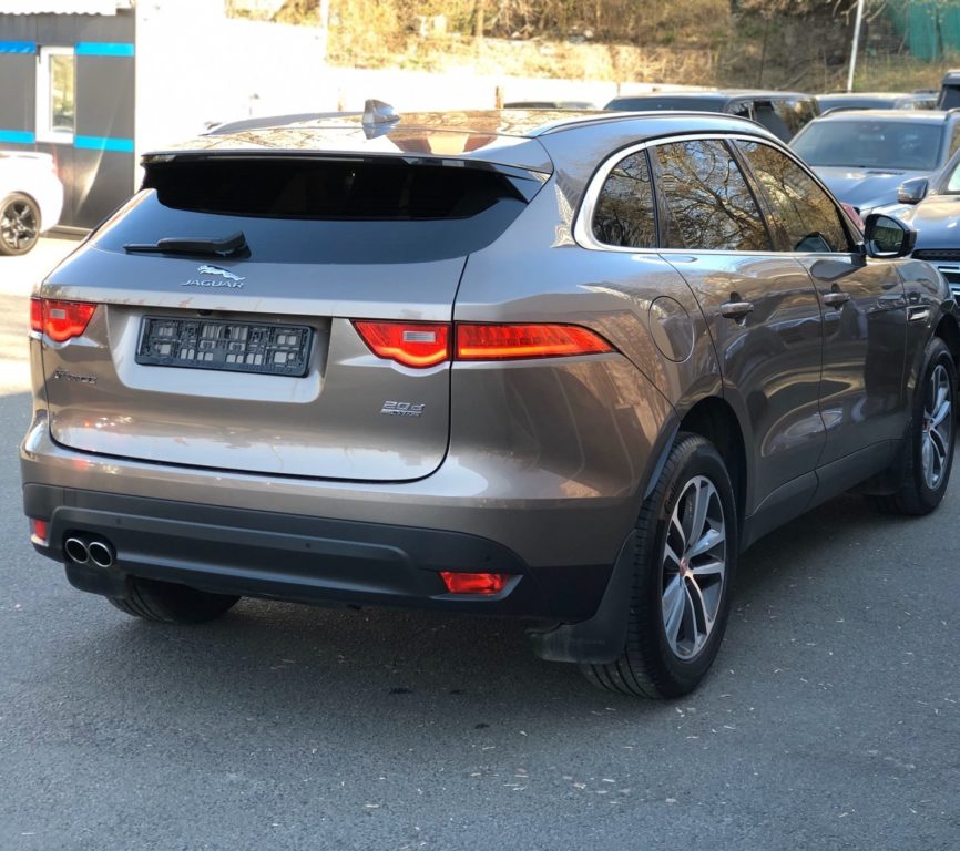 Jaguar F-Pace 2017