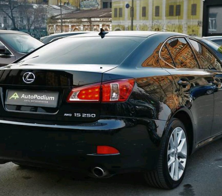 Lexus IS 250 2011