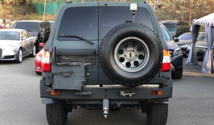 Toyota Land Cruiser 105 2006