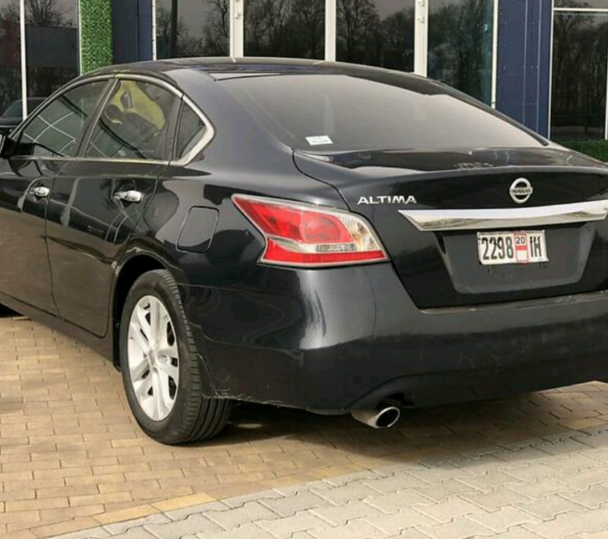 Nissan Altima 2015