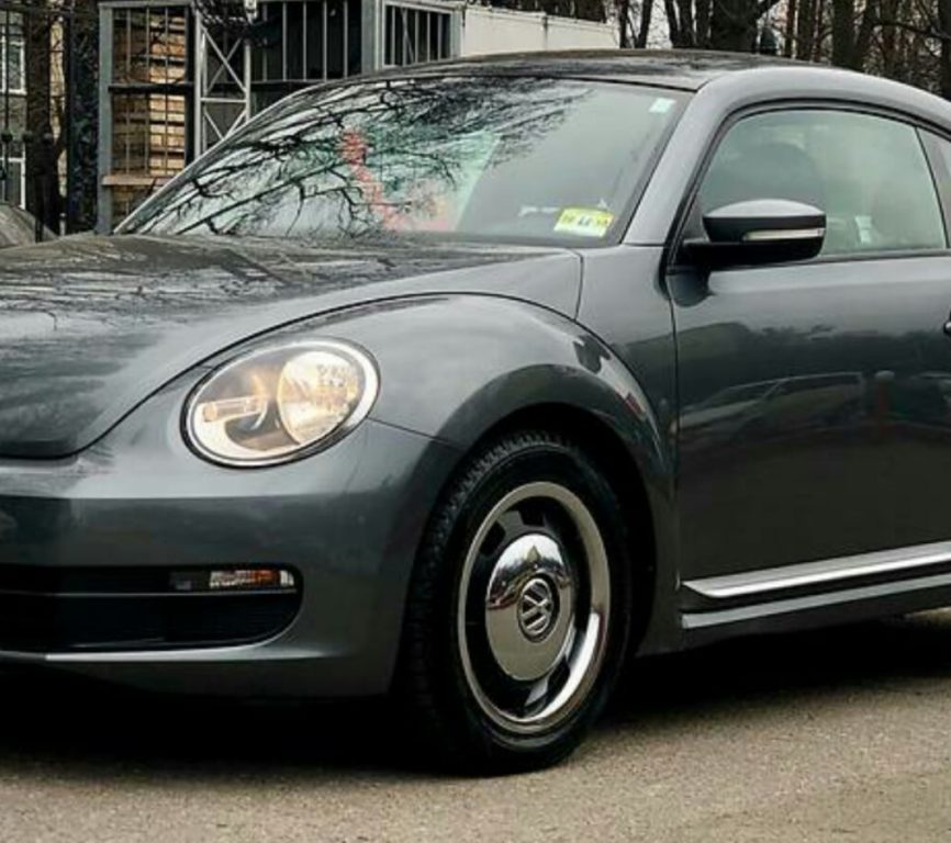 Volkswagen Beetle 2011