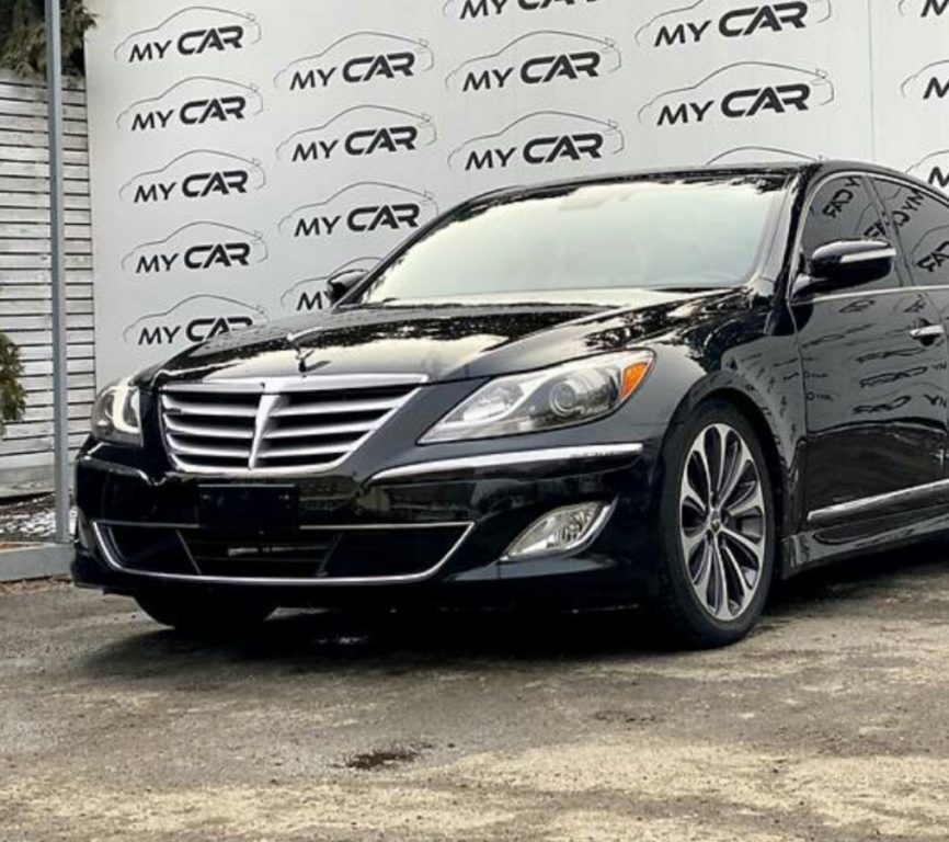 Hyundai Genesis 2011