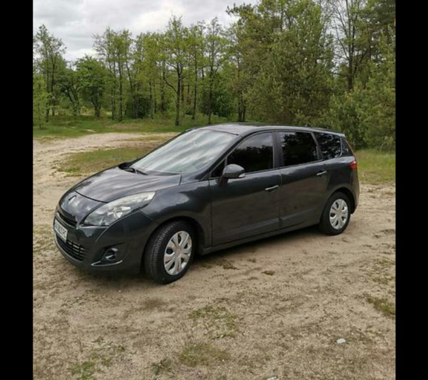 Renault Grand Scenic 2011