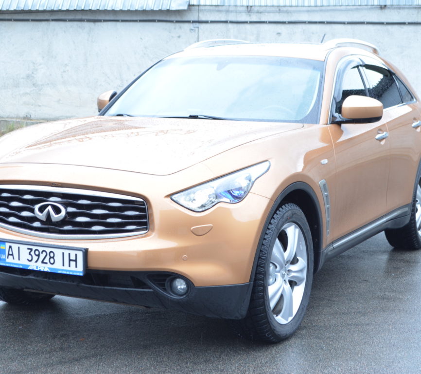 Infiniti FX 37 2010