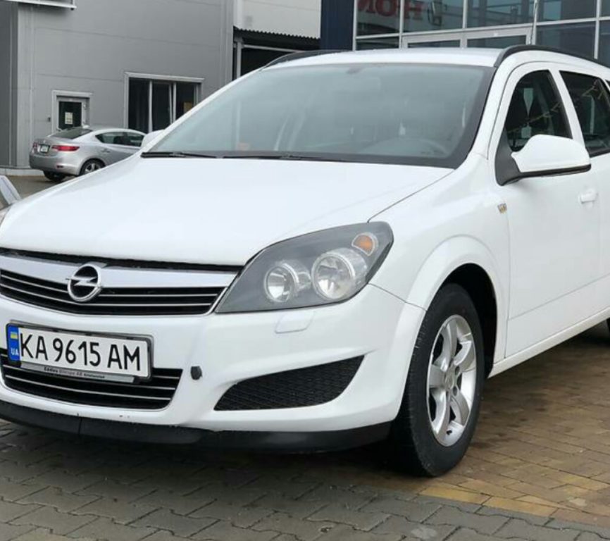 Opel Astra H 2011