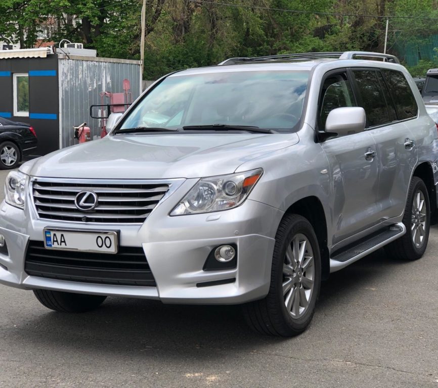 Lexus LX 570 2010