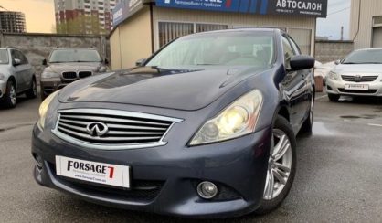 Infiniti G25 2010