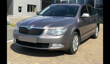 Skoda Superb 2012