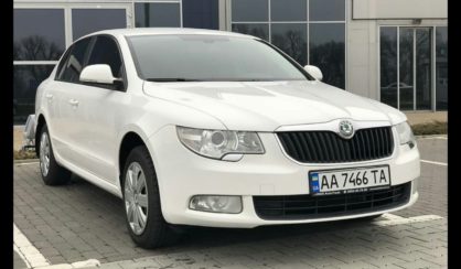 Skoda Superb 2011