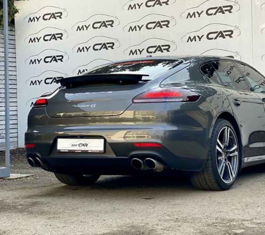 Porsche Panamera 2013