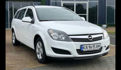 Opel Astra H 2011