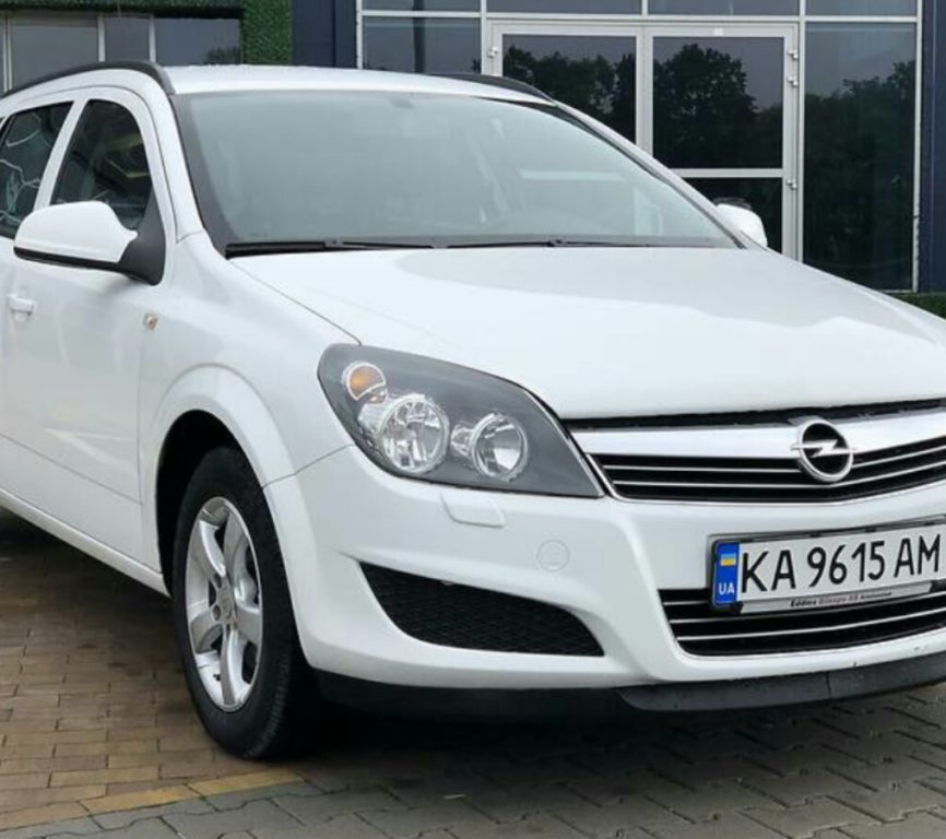 Opel Astra H 2011