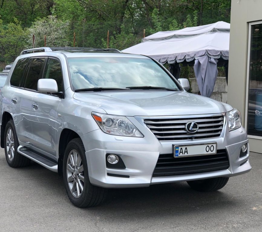 Lexus LX 570 2010