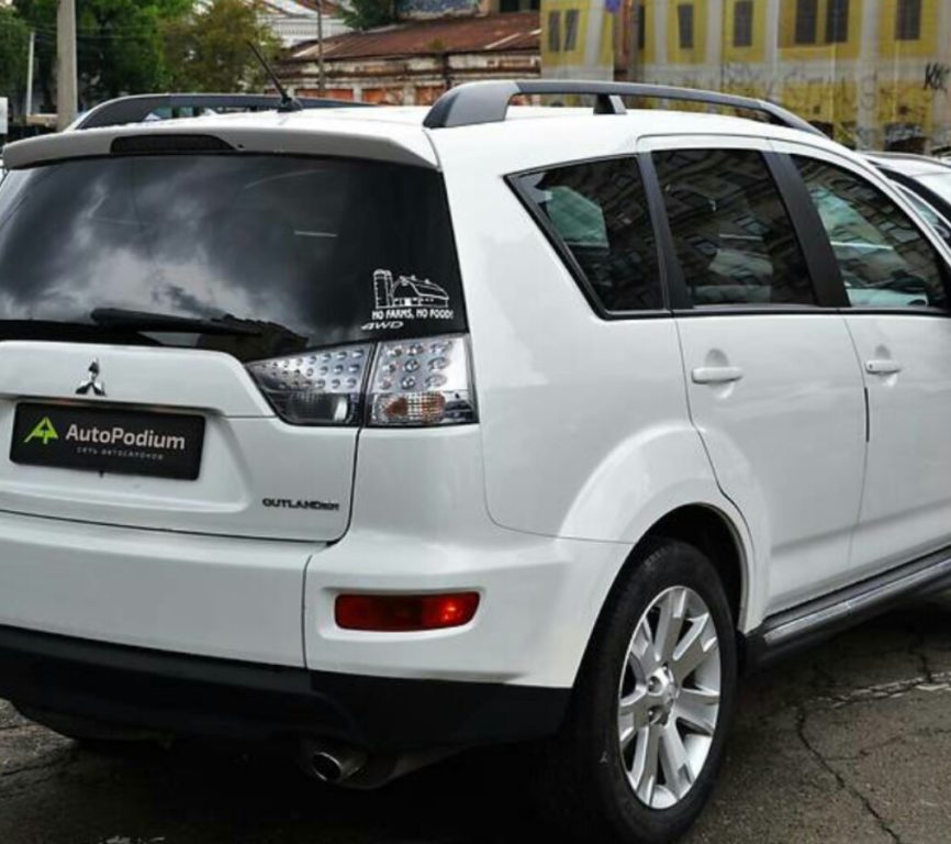 Mitsubishi Outlander 2013