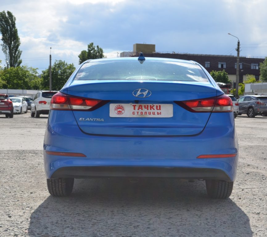 Hyundai Elantra 2017