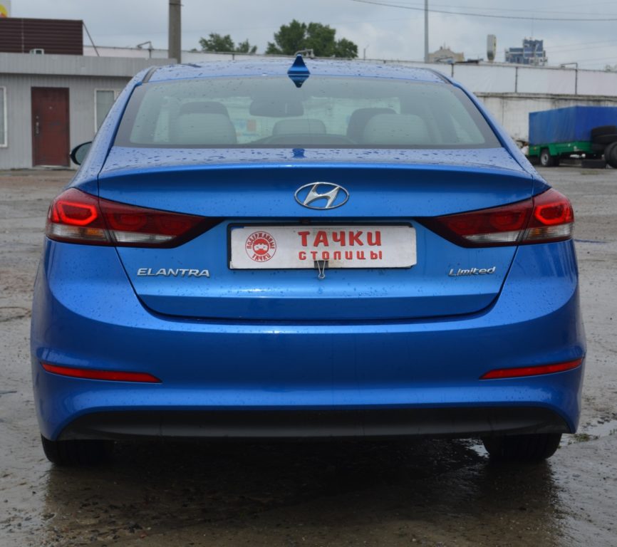 Hyundai Elantra 2016