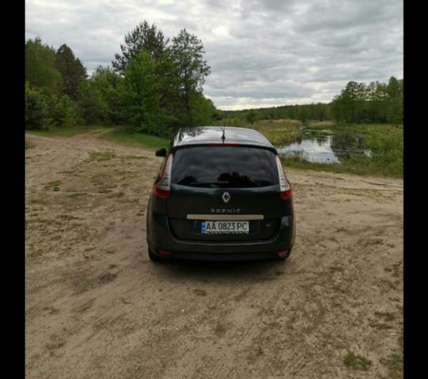 Renault Grand Scenic 2011