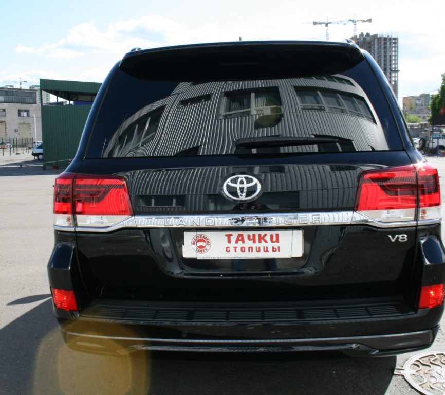 Toyota Land Cruiser 200 2017