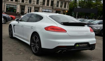 Porsche Panamera 2013