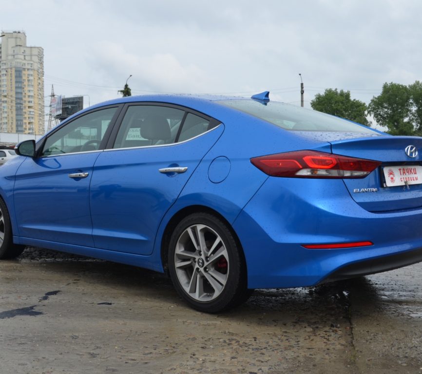 Hyundai Elantra 2016