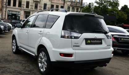 Mitsubishi Outlander 2013