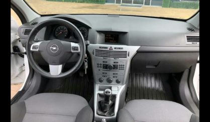 Opel Astra H 2011