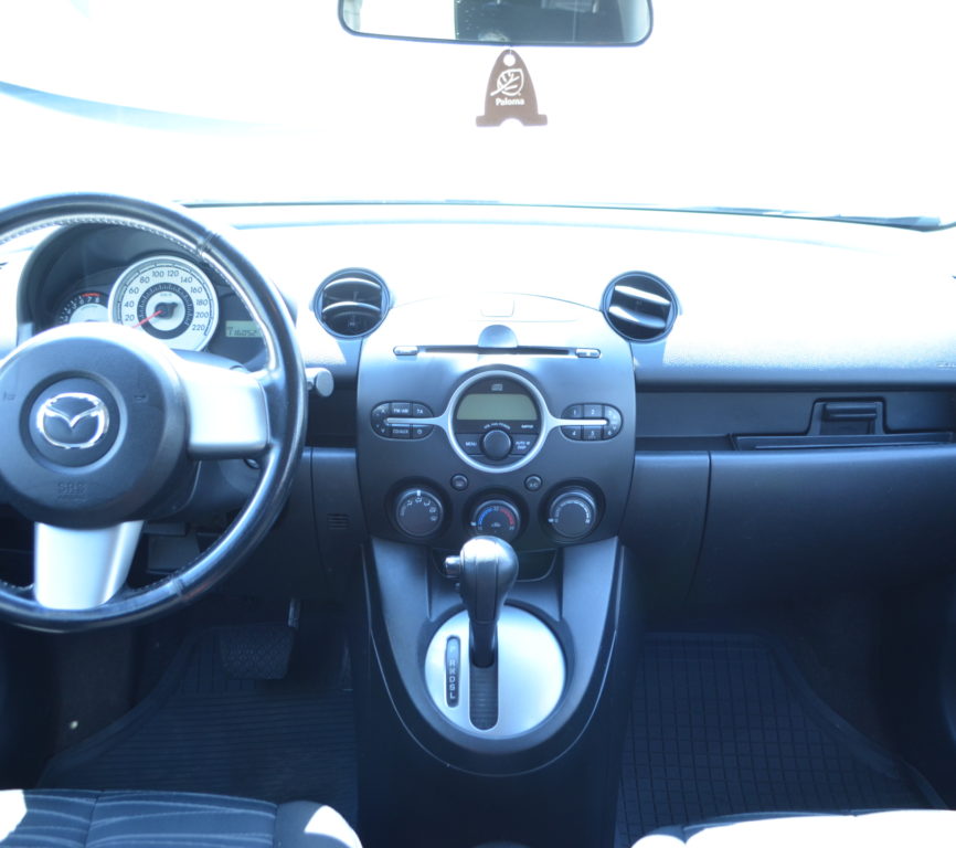 Mazda 2 2008