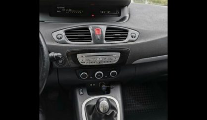 Renault Grand Scenic 2011