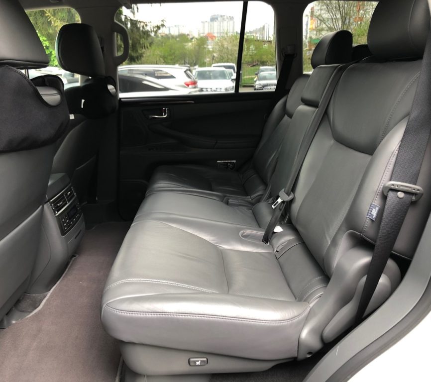 Lexus LX 570 2010