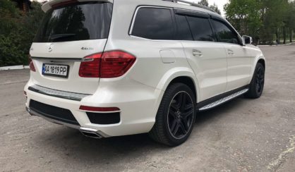 Mercedes-Benz GL 400 2015