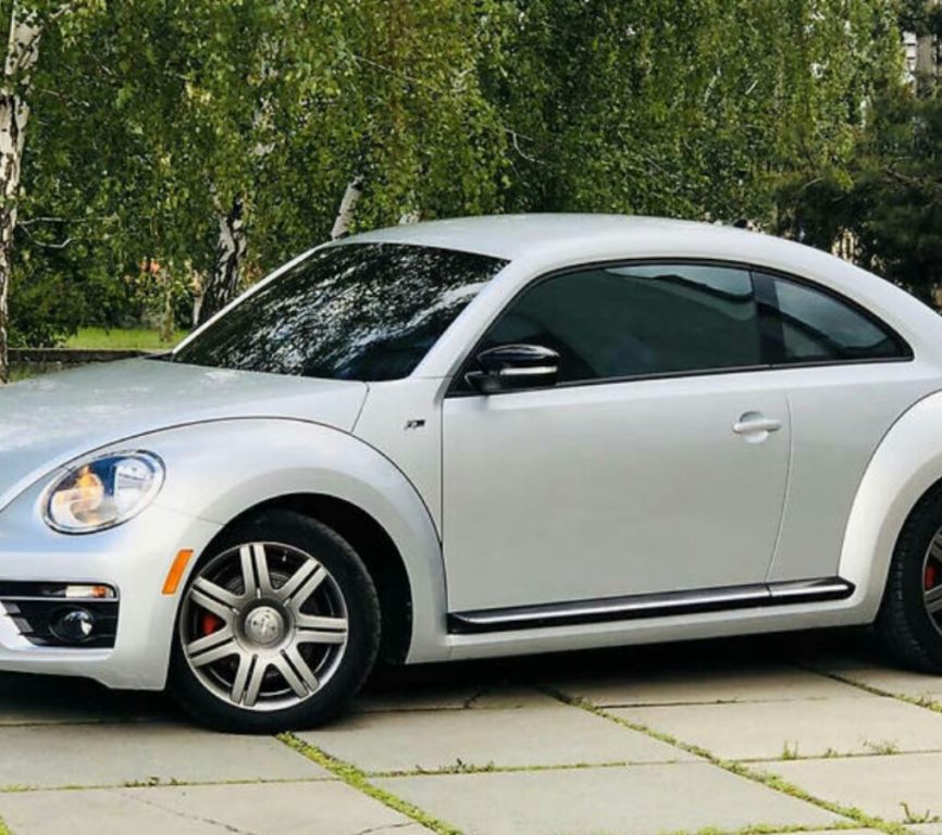 Volkswagen New Beetle 2013