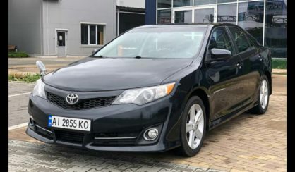 Toyota Camry 2012