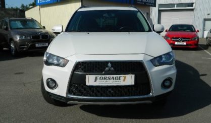 Mitsubishi Outlander XL 2011