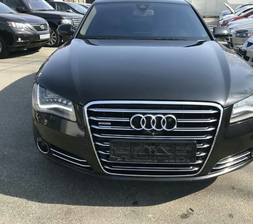 Audi A8 2012