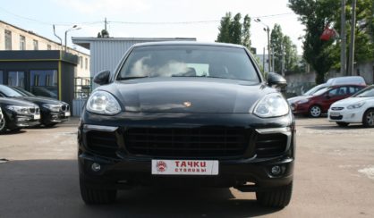 Porsche Cayenne 2016